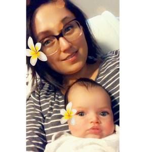 Meet your Posher, Kayla